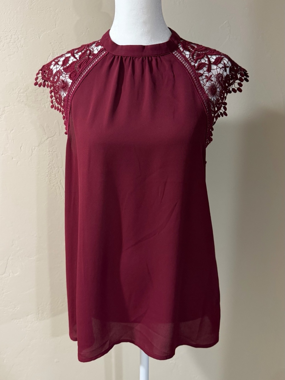 Express Burgundy Crochet Lace Sleeve Keyhole Back Top (NWOT)